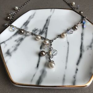 S i l v e r | Pearl & Rhinestone Necklace